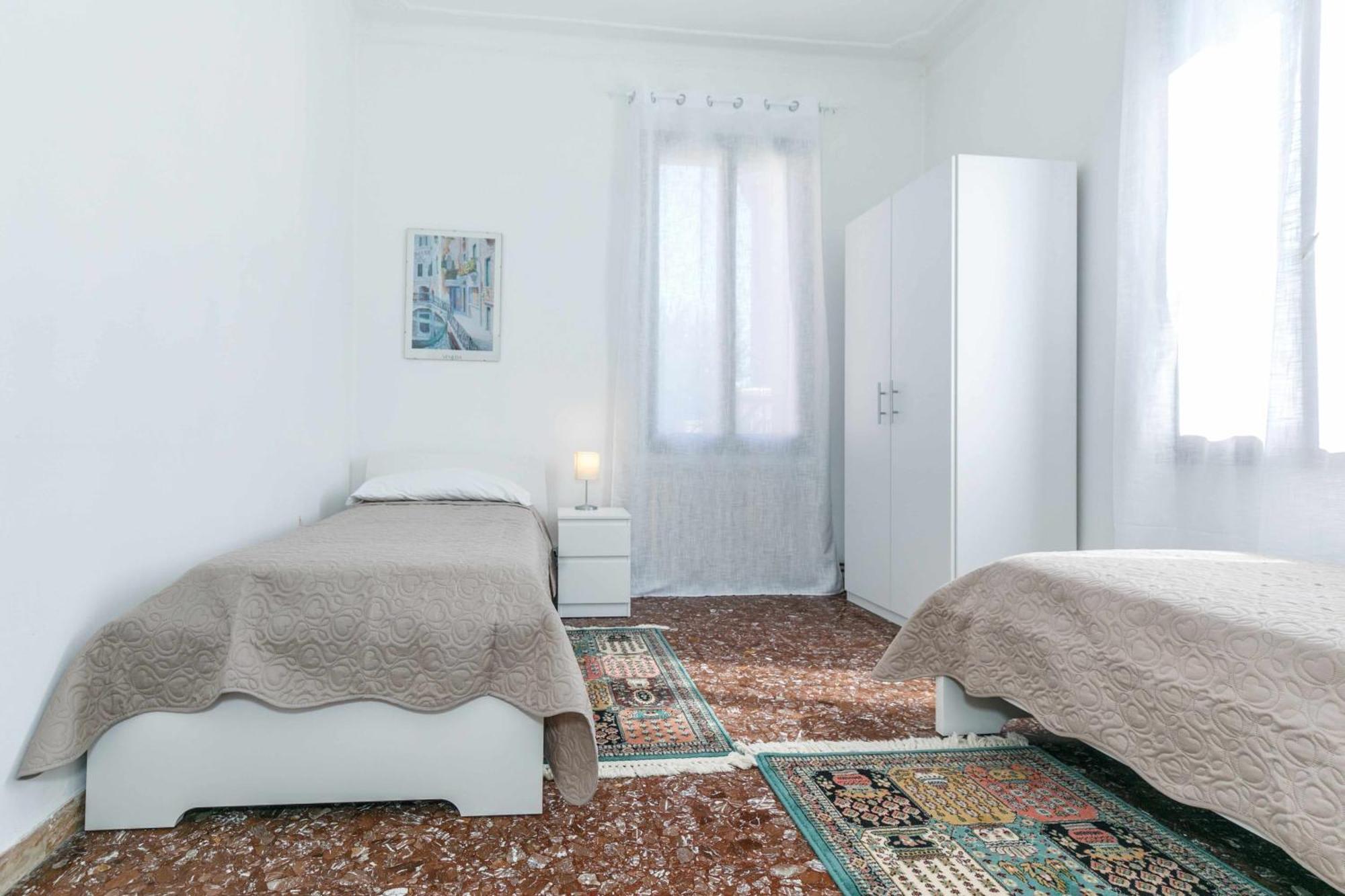 11 Venice Garden Private Garden Parking Free Apartment Marghera Bagian luar foto